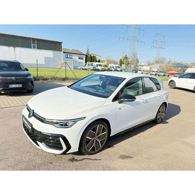 Volkswagen Golf 1.5 eTSI R-Line DSG 110 kW