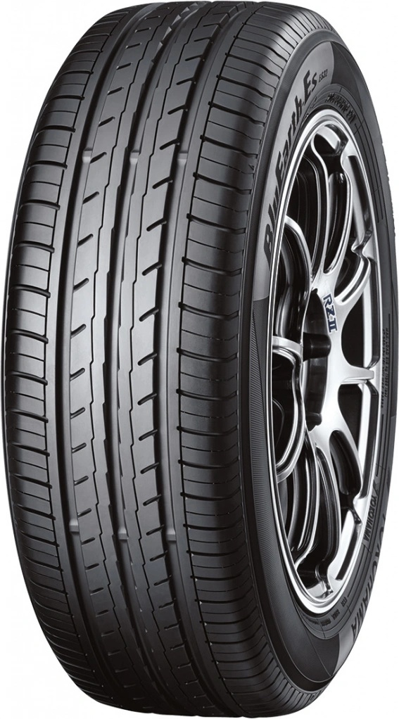 Yokohama BluEarth-Es ES32 225/40 R18 92W od 65,49 € - Heureka.sk