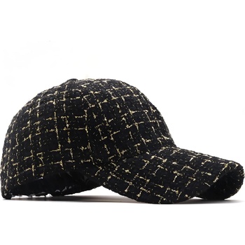 HARAHU Шапка с козирка la-12452 - Черно kp12452 (la-12452)