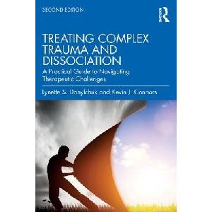 Treating Complex Trauma and Dissociation | Danylchuk, Lynette S. (ISBN: 9781032108711)