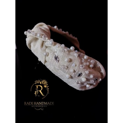 Radi handmade Широка диадема в бяло от тюл с перли и кристали (409)
