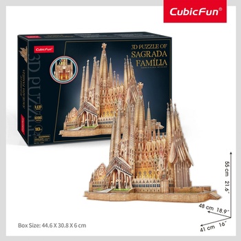 CubicFun 3D puzzle svítící Sagrada Família 696 ks
