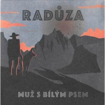 Muž s bílým psem