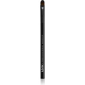 NYX Professional Makeup Pro Brush плоска четка за оформяне на детайли