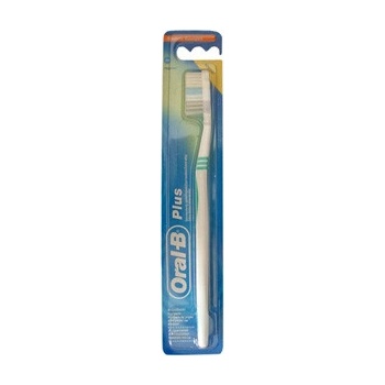 Oral-B Plus Medium