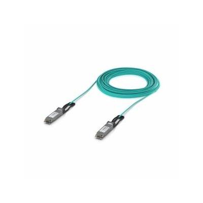 Long-range QSFP28 direct attach cable with a 100 Gbps max data rate