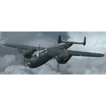 ICM Do 215B-5 1:72
