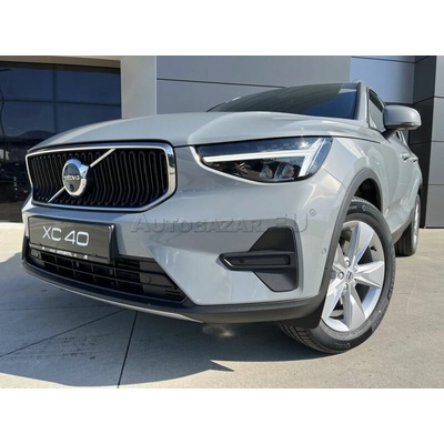 Volvo XC40 B3 Core 120 kW