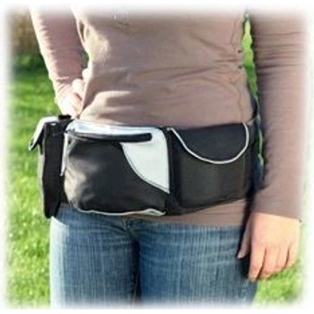 Meedo Toaleta pro psy s nádobou a umělou trávou zelená 63 x 50 x 7 cm WC