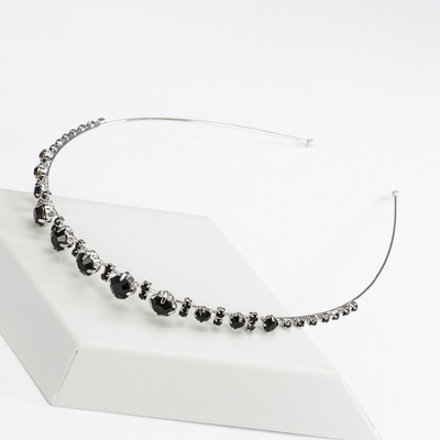 Naishide Jewelry Čelenka do vlasů s barevnými kamínky Druh barvy: Černá