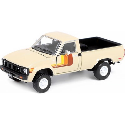 Toyota Hilux 1980 RHD béžová BM Creations 1:64