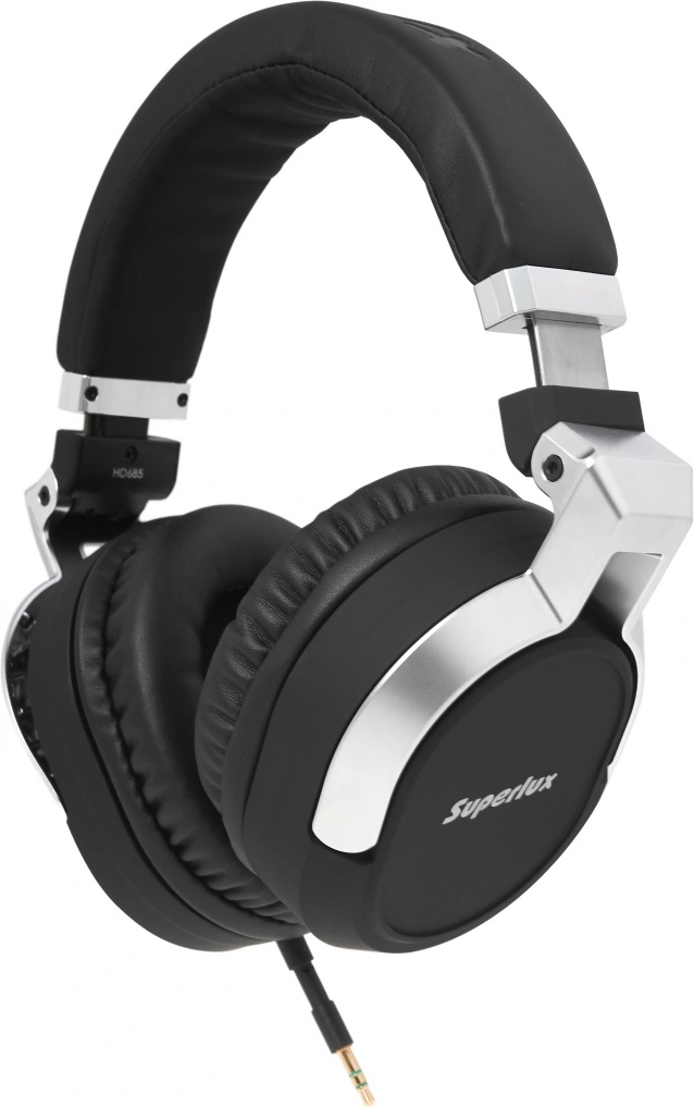Superlux HD685