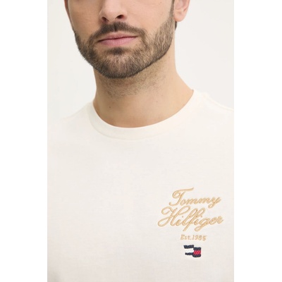 Tommy Hilfiger Памучна тениска Tommy Hilfiger в бежово с апликация MW0MW38334 (MW0MW38334)