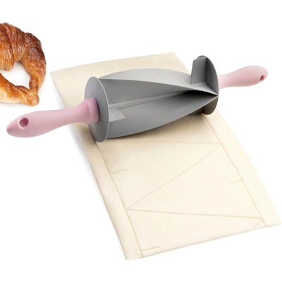 Valček na croissanty a rohlíčky