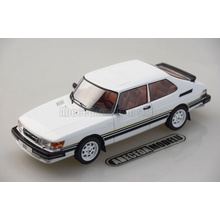 MCG MCG Saab 900 Turbo 1981 Bílá/dekor 1:18