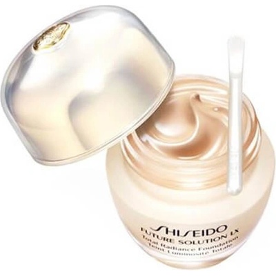 Shiseido Rozjasňujúci tekutý make-up SPF15 Future Solution LX Total Radiance Foundation 4 Rose 30 ml