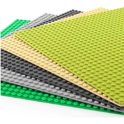 Wange 8809 Základní deska 24×36 nopů tmavě zelená