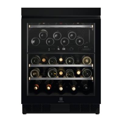 Vinotéka Electrolux EWUD040B8B