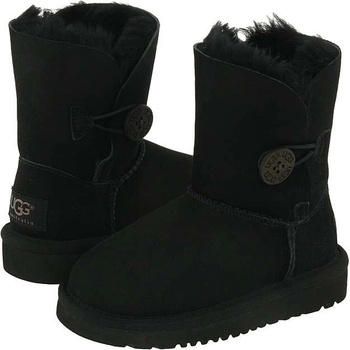 UGG Bailey Button