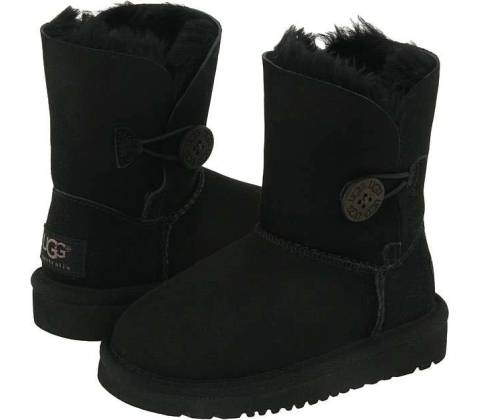 UGG Bailey Button