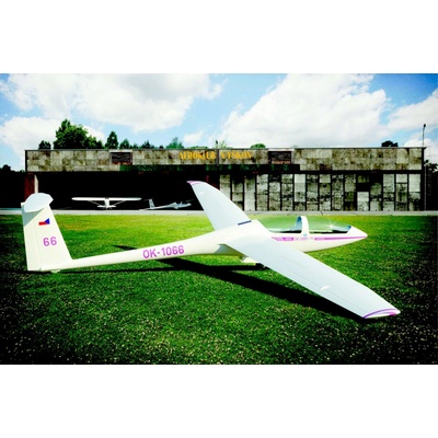 Brengun DG-1000S Glider AKVY plastic construction kit 1:48