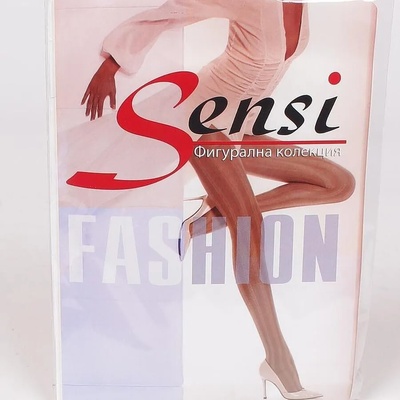 Фигурални 7/8 чорапи в бежово