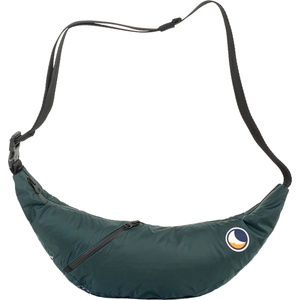 Ticket to the Moon Чанта за рамо Ticket to the moon Sling Bag Water Resistant Shoulder bag - Dark Green - размер One Size (510-7237-0111)
