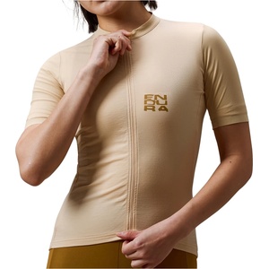 Endura Фланелка с къс ръкав за колоездене Endura Women's AllTrack Ride S/S Jersey Cycling jersey - Sand (156-2816-0214)