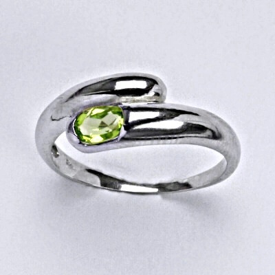 Čištín Stříbrný s přírodním olivínem VR 289