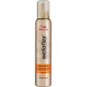 Wella Wellaflex Curls and Waves Strong Hold Mousse - Пяна за къдрава коса със силна фиксация 200мл