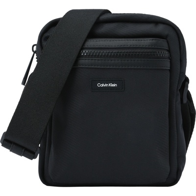 Calvin Klein Чанта за през рамо тип преметка 'ESSENTIAL' черно, размер One Size