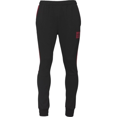 Umbro Terrace Jogger čierne červené