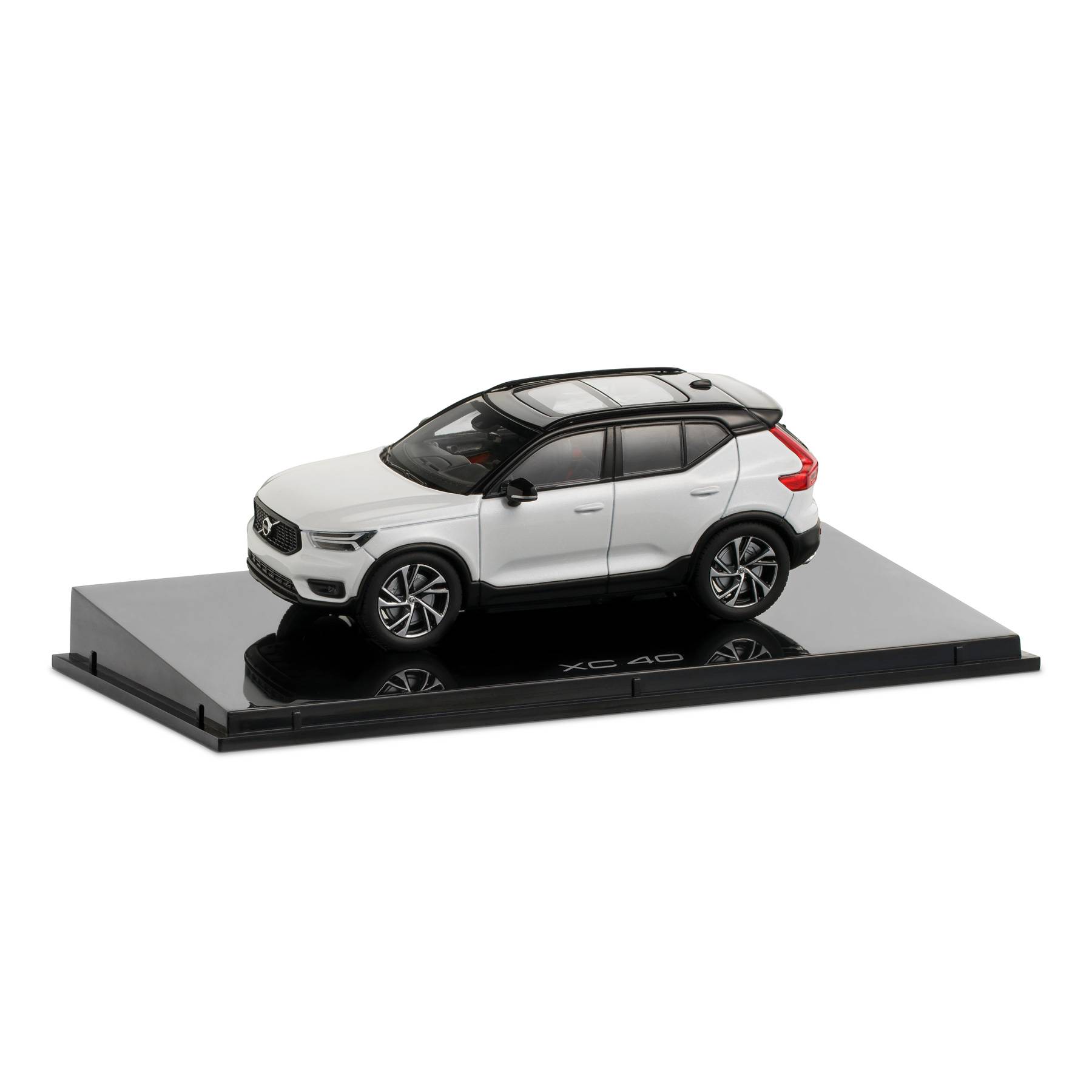 kyosho volvo xc40 1:43 - Heureka.cz