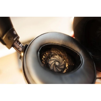 Image 1 of Sony MDR-Z1R