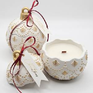 HARAHU Свещ Christmas Bauble Enchanted MINI - Бяла / Златна / Зимна магия KP42143