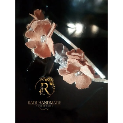 Radi handmade Диадема с оранжеви цветя и сиви листа (095)