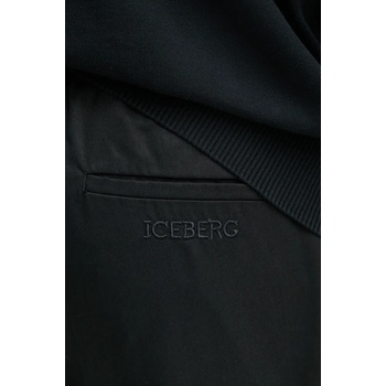 Iceberg Панталон Iceberg в черно с кройка по тялото B100 5222 (B100.5222)
