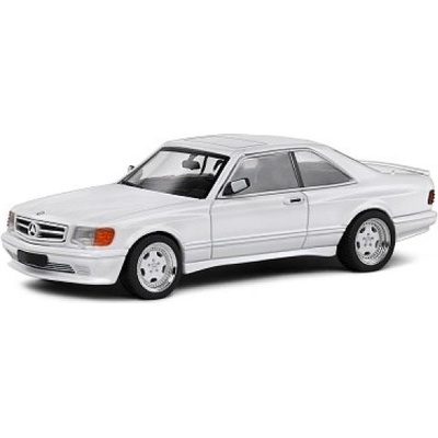 Solido 1: 43 Mercedes Bez 560 AMG widebody Бял
