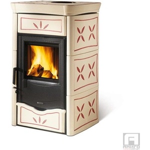 La Nordica-Extraflame Nicoletta 8 kW with hot air through natural convection Камини