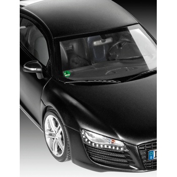 Revell Audi R8 1:24 (07057)