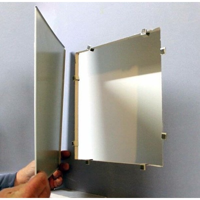 LEVIOR Kryt otvoru 630 x 630 mm SDK 8x magnet