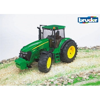 Bruder 3050 Traktor John Deere 7930