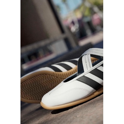 adidas Детски балеринки adidas BARREDA MARY JANE (JP6736)