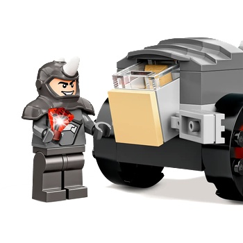 LEGO® Marvel Hulk vs Rhino Truck Showdown (10782)