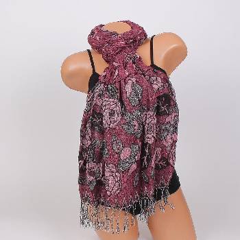 Image 1 of Дамски шал в розово с рози и ресни
