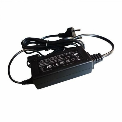 Napájecí adaptér 12V, 5A, konektor 5.5x2.1mm
