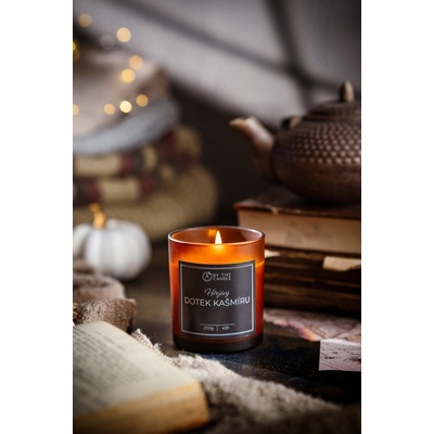 By The Candle Hřejivý dotek kašmíru 200 g