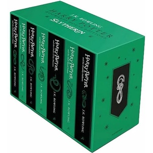 Harry Potter Slytherin House Edition Paperback Box Set (ISBN: 9781526624574)