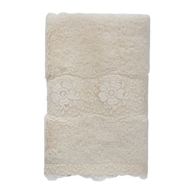 Soft Cotton uterák Stella s čipkou s antibakteriálnou ochranou 50 x 100 cm krémová