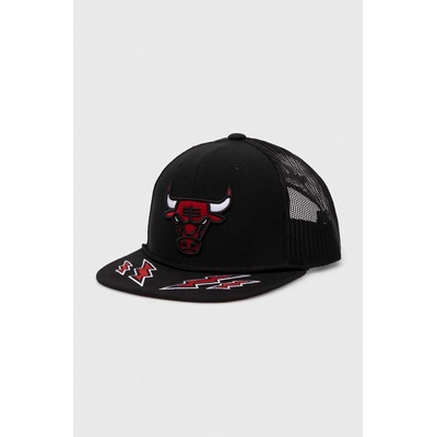 Mitchell&Ness Шапка с козирка Mitchell&Ness NBA CHICAGO BULLS в черно с апликация (HHSS7016.CBUYYPPPBLCK)